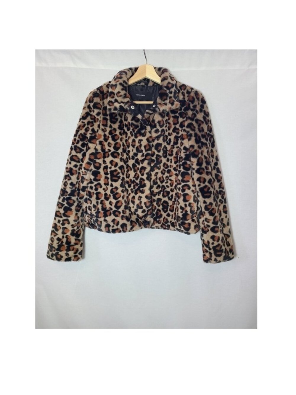 Vero Moda cropped leopard print faux fur jacket- Size small
